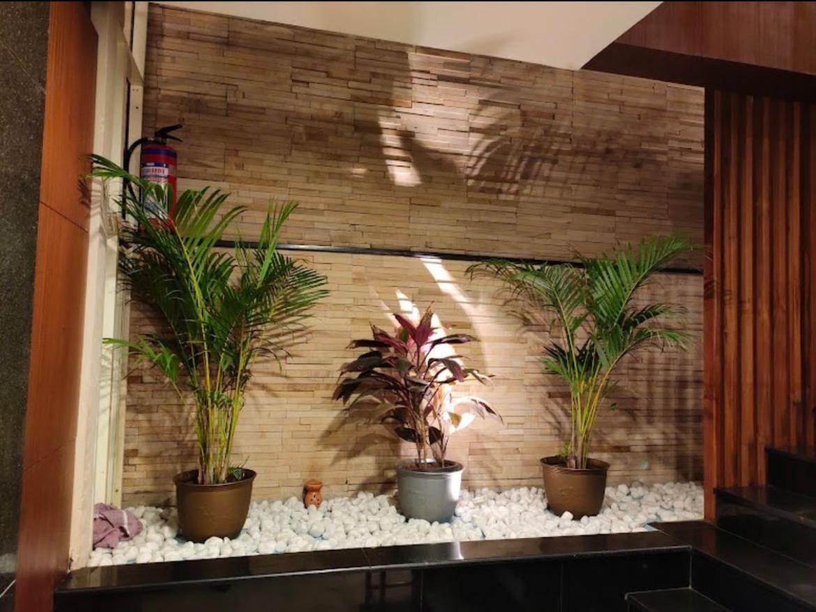 Samasth Rooms And Suits マイソール エクステリア 写真